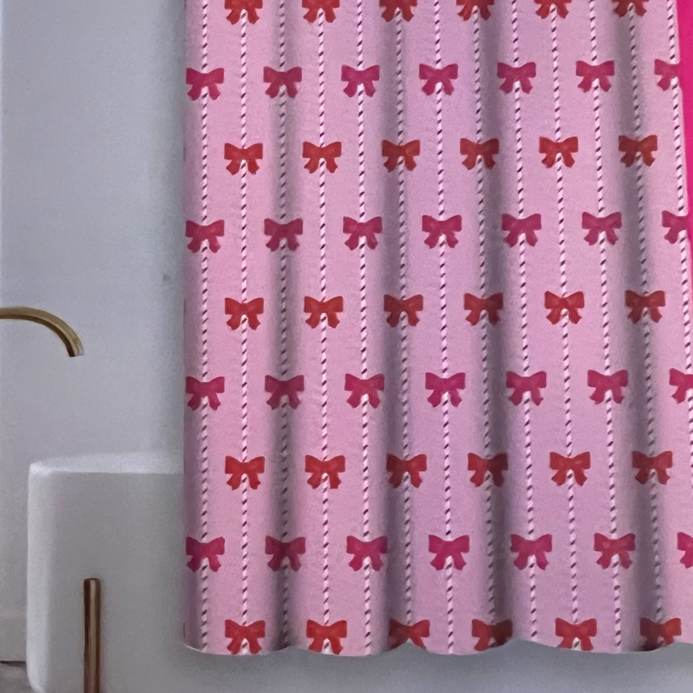 NWT Juicy Couture Pink and Red Holiday Bow Shower Curtain With Hooks